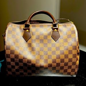Louis Vuitton Speedy Bag (stamp code AA0140)